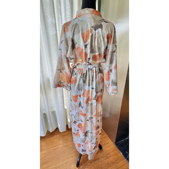 Vintage 80s robe, kaki green, tan, orange abstract floral print, cinched waist - Picture 5 of 10